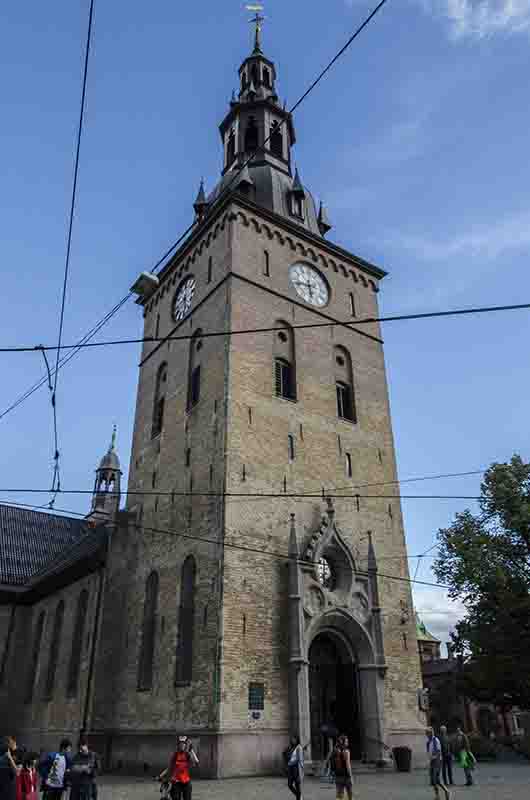 48 - Noruega - Oslo - Catedral